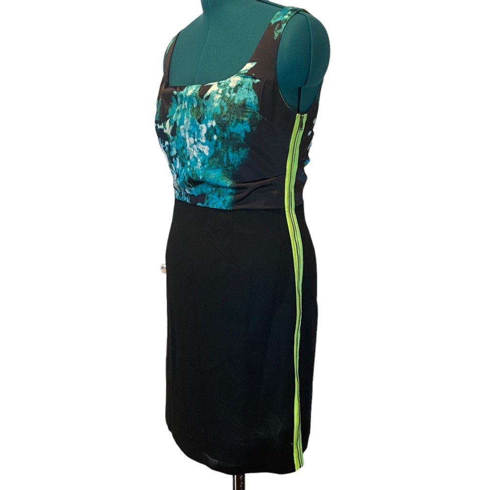 TAHARI Satin Neon Zipper Accent Office Professional Dress. Size 14